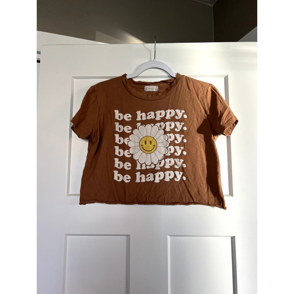 Altar'd State Crop Top Size M Be Happy Daisy